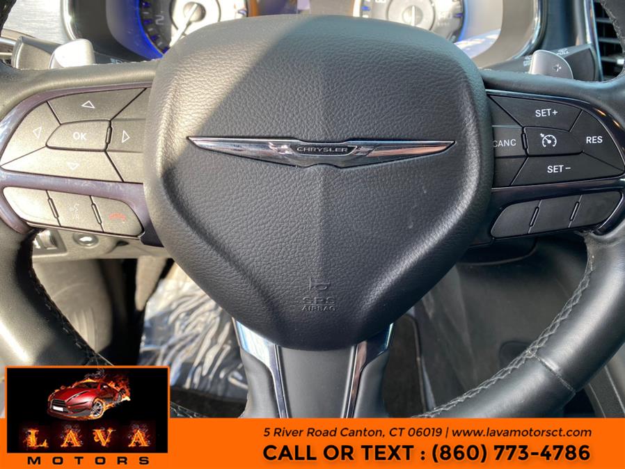 2015 Chrysler 200 4dr Sdn S AWD, available for sale in Canton, Connecticut | Lava Motors. Canton, Connecticut 2015 Chrysler 200 4dr Sdn S AWD, available for sale in Canton, Connecticut | Lava Motors. Canton, Connecticut