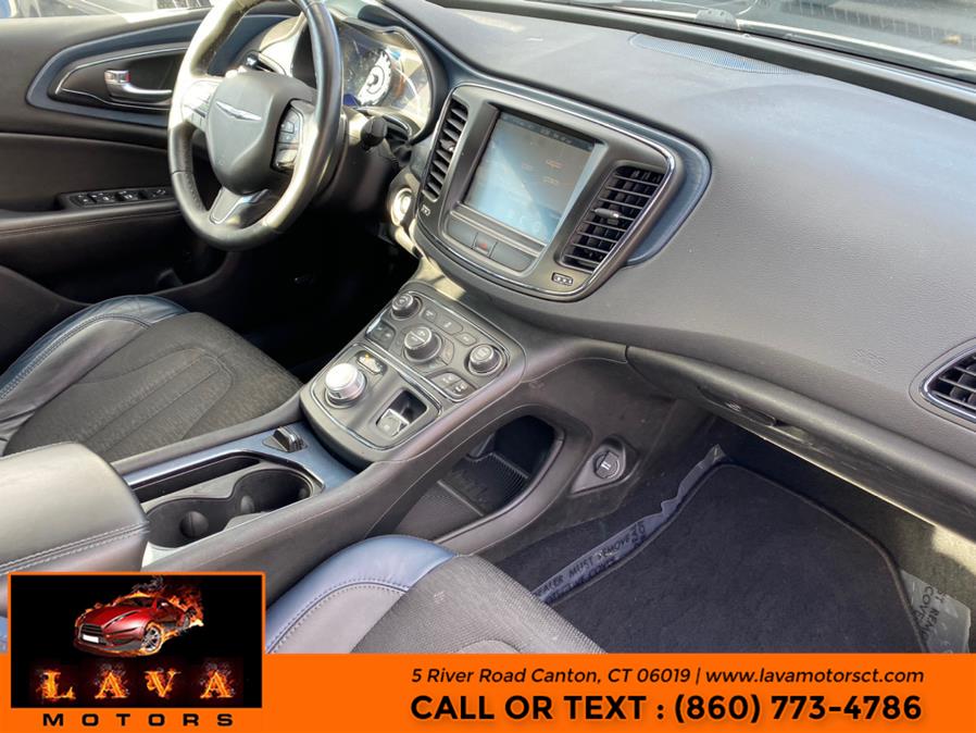 2015 Chrysler 200 4dr Sdn S AWD, available for sale in Canton, Connecticut | Lava Motors. Canton, Connecticut 2015 Chrysler 200 4dr Sdn S AWD, available for sale in Canton, Connecticut | Lava Motors. Canton, Connecticut