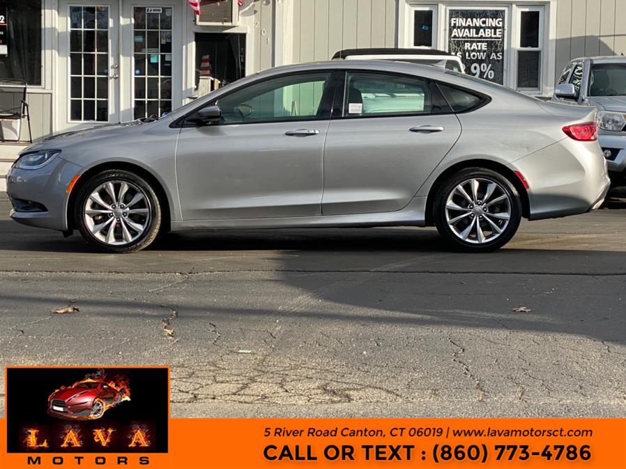 2015 Chrysler 200 4dr Sdn S AWD, available for sale in Canton, Connecticut | Lava Motors. Canton, Connecticut 2015 Chrysler 200 4dr Sdn S AWD, available for sale in Canton, Connecticut | Lava Motors. Canton, Connecticut