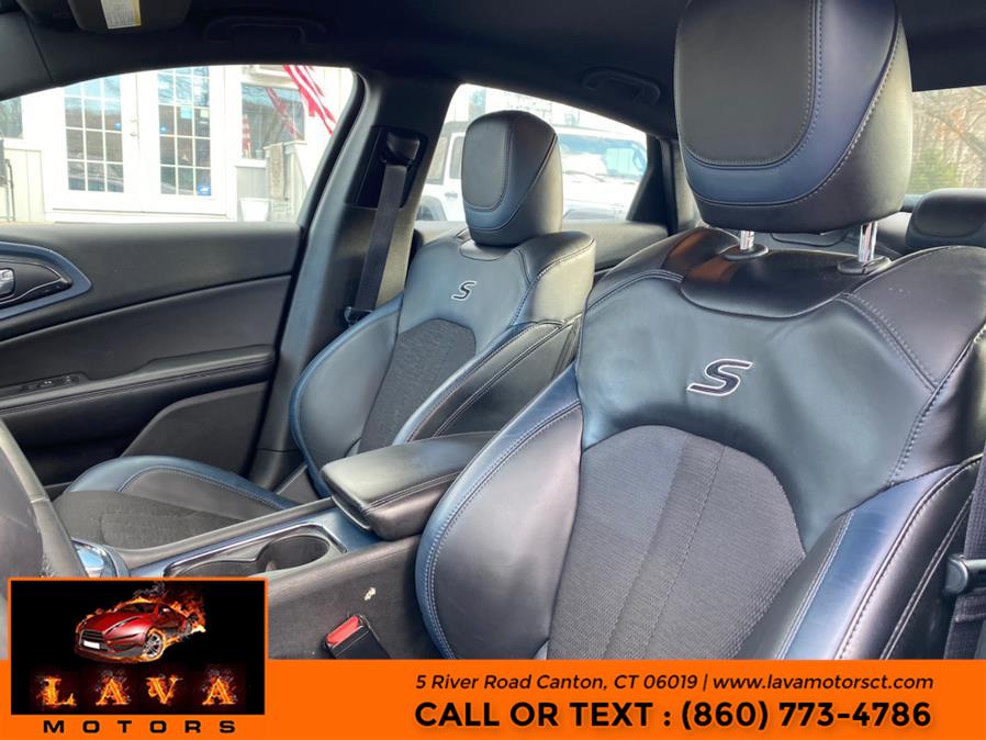 2015 Chrysler 200 4dr Sdn S AWD, available for sale in Canton, Connecticut | Lava Motors. Canton, Connecticut 2015 Chrysler 200 4dr Sdn S AWD, available for sale in Canton, Connecticut | Lava Motors. Canton, Connecticut