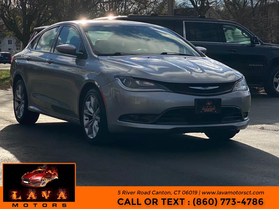2015 Chrysler 200 4dr Sdn S AWD, available for sale in Canton, Connecticut | Lava Motors. Canton, Connecticut 2015 Chrysler 200 4dr Sdn S AWD, available for sale in Canton, Connecticut | Lava Motors. Canton, Connecticut