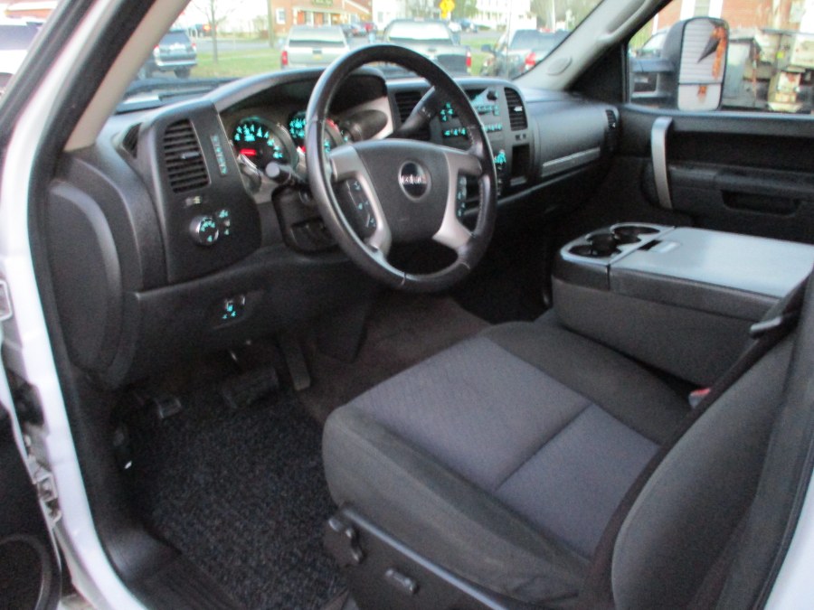 2010 GMC Sierra 2500HD 4WD Ext Cab 143.5" SLE, available for sale in Suffield, Connecticut | Suffield Auto Sales. Suffield, Connecticut 2010 GMC Sierra 2500HD 4WD Ext Cab 143.5" SLE, available for sale in Suffield, Connecticut | Suffield Auto Sales. Suffield, Connecticut