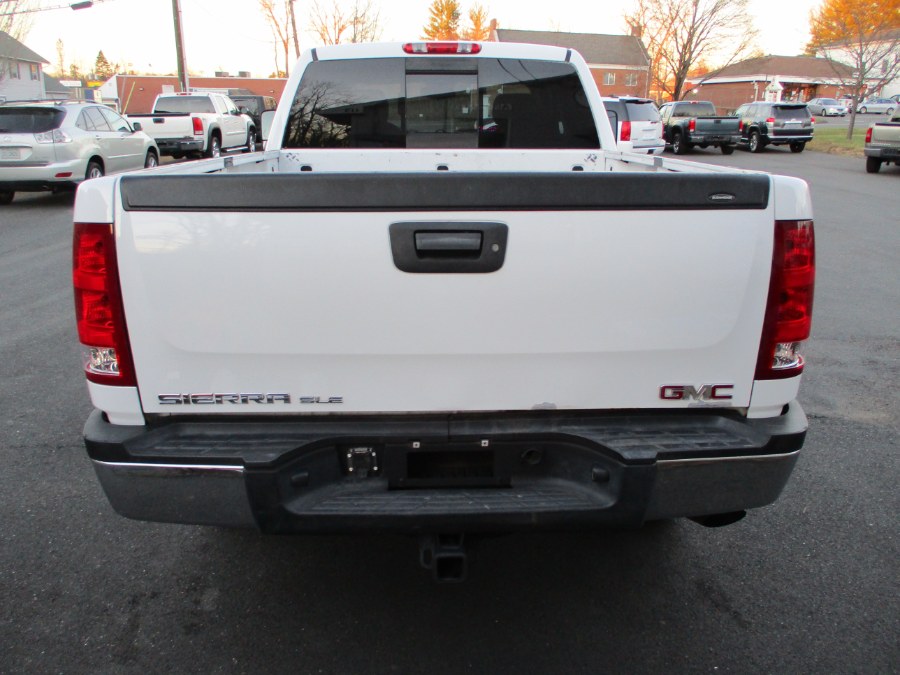 2010 GMC Sierra 2500HD 4WD Ext Cab 143.5" SLE, available for sale in Suffield, Connecticut | Suffield Auto Sales. Suffield, Connecticut 2010 GMC Sierra 2500HD 4WD Ext Cab 143.5" SLE, available for sale in Suffield, Connecticut | Suffield Auto Sales. Suffield, Connecticut