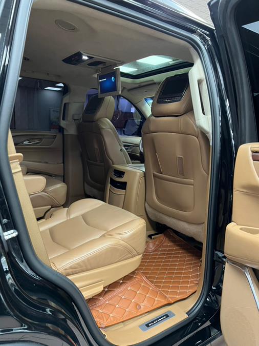 Used Cadillac Escalade 4WD 4dr Platinum 2015 | Power Motors East. Massapequa Park, New York Used Cadillac Escalade 4WD 4dr Platinum 2015 | Power Motors East. Massapequa Park, New York