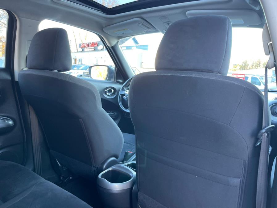 Used Nissan JUKE 5dr Wgn CVT S AWD 2015 | Auto Haus of Irvington Corp. Irvington , New Jersey