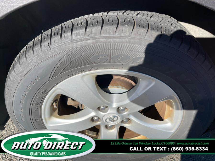 Used Toyota Sienna 5dr 7-Pass Van V6 FWD 2011 | Auto Direct LLC. Windsor Locks, Connecticut Used Toyota Sienna 5dr 7-Pass Van V6 FWD 2011 | Auto Direct LLC. Windsor Locks, Connecticut
