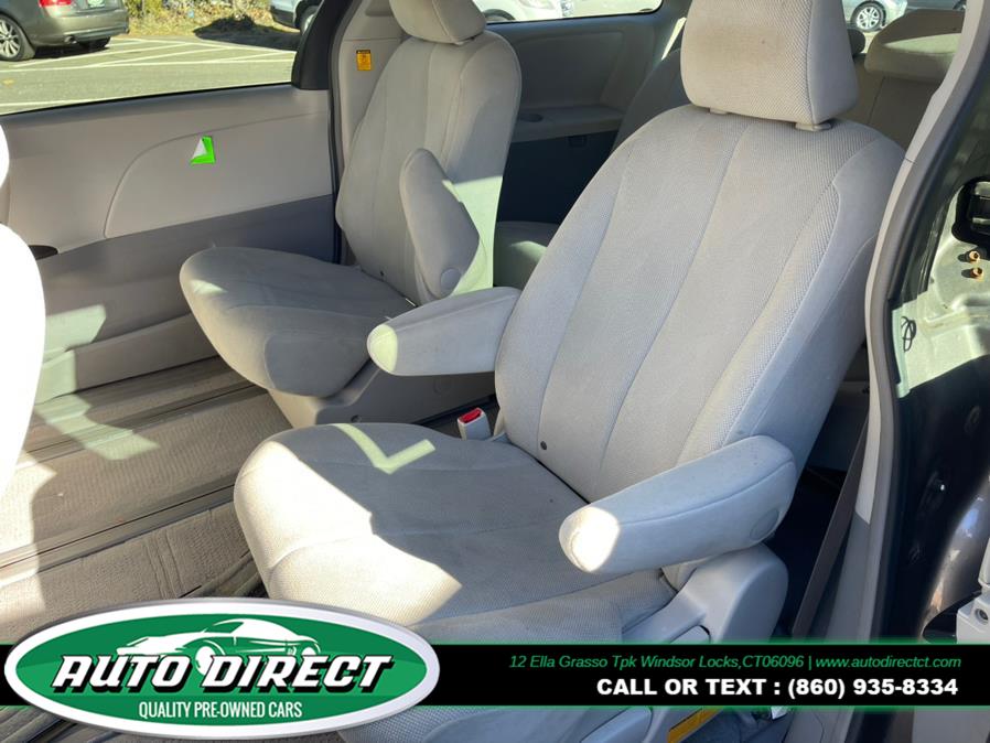 Used Toyota Sienna 5dr 7-Pass Van V6 FWD 2011 | Auto Direct LLC. Windsor Locks, Connecticut Used Toyota Sienna 5dr 7-Pass Van V6 FWD 2011 | Auto Direct LLC. Windsor Locks, Connecticut