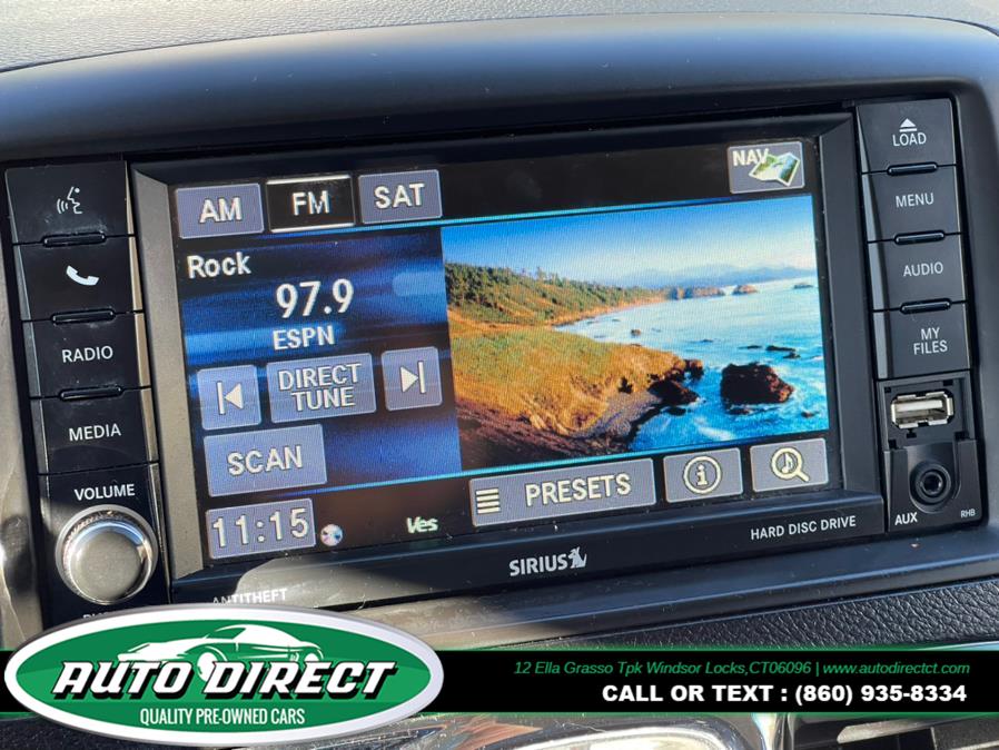 Used Chrysler Town & Country 4dr Wgn Touring 2015 | Auto Direct LLC. Windsor Locks, Connecticut Used Chrysler Town & Country 4dr Wgn Touring 2015 | Auto Direct LLC. Windsor Locks, Connecticut