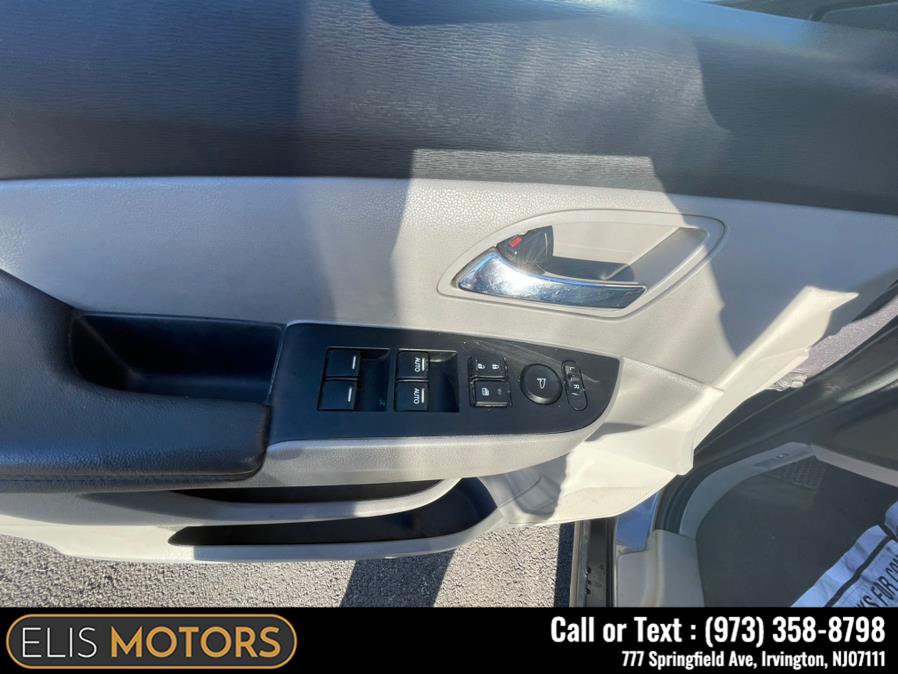 2015 Honda Odyssey 5dr EX, available for sale in Irvington, New Jersey | Elis Motors Corp. Irvington, New Jersey 2015 Honda Odyssey 5dr EX, available for sale in Irvington, New Jersey | Elis Motors Corp. Irvington, New Jersey