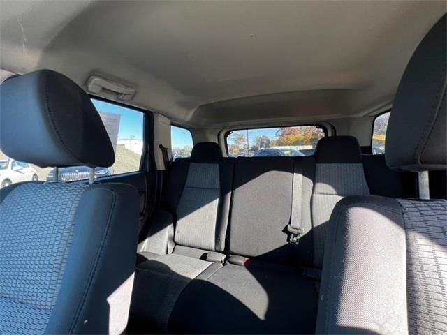 Used Jeep Grand Cherokee Laredo 2010 | Wiz Leasing Inc. Stratford, Connecticut Used Jeep Grand Cherokee Laredo 2010 | Wiz Leasing Inc. Stratford, Connecticut