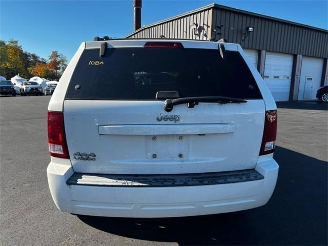 Used Jeep Grand Cherokee Laredo 2010 | Wiz Leasing Inc. Stratford, Connecticut Used Jeep Grand Cherokee Laredo 2010 | Wiz Leasing Inc. Stratford, Connecticut