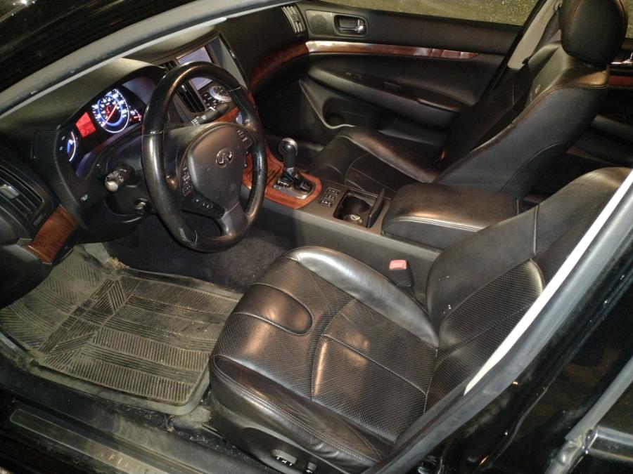 2008 INFINITI G35 Sedan 4dr x AWD, available for sale in Chicopee, Massachusetts | Matts Auto Mall LLC. Chicopee, Massachusetts 2008 INFINITI G35 Sedan 4dr x AWD, available for sale in Chicopee, Massachusetts | Matts Auto Mall LLC. Chicopee, Massachusetts