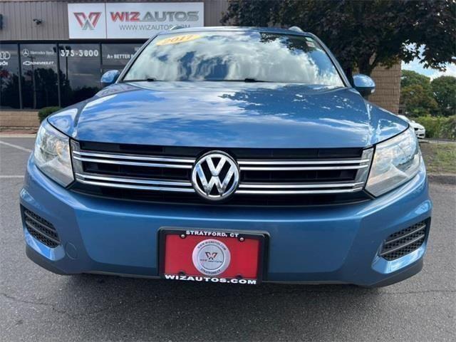 Used Volkswagen Tiguan Wolfsburg 2017 | Wiz Leasing Inc. Stratford, Connecticut