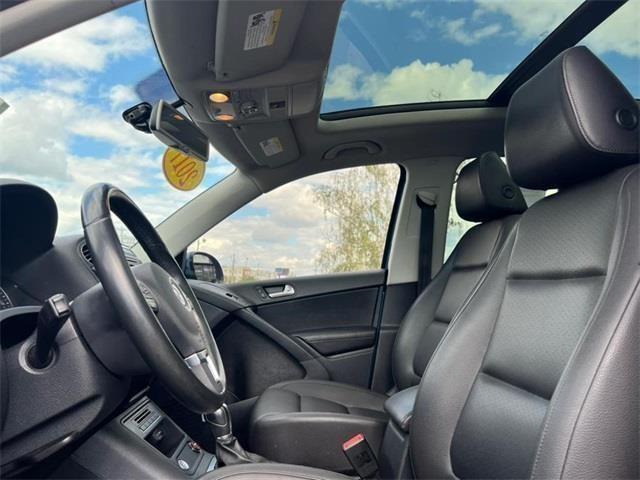 2017 Volkswagen Tiguan Wolfsburg, available for sale in Stratford, Connecticut | Wiz Leasing Inc. Stratford, Connecticut 2017 Volkswagen Tiguan Wolfsburg, available for sale in Stratford, Connecticut | Wiz Leasing Inc. Stratford, Connecticut
