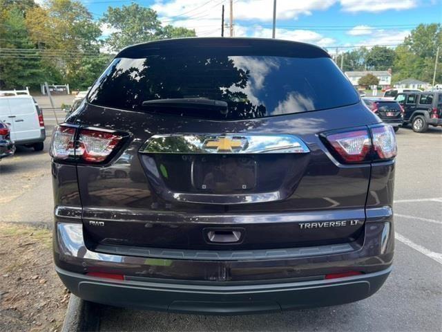 2015 Chevrolet Traverse 2LT, available for sale in Stratford, Connecticut | Wiz Leasing Inc. Stratford, Connecticut 2015 Chevrolet Traverse 2LT, available for sale in Stratford, Connecticut | Wiz Leasing Inc. Stratford, Connecticut