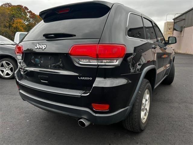 2014 Jeep Grand Cherokee Laredo, available for sale in Stratford, Connecticut | Wiz Leasing Inc. Stratford, Connecticut 2014 Jeep Grand Cherokee Laredo, available for sale in Stratford, Connecticut | Wiz Leasing Inc. Stratford, Connecticut