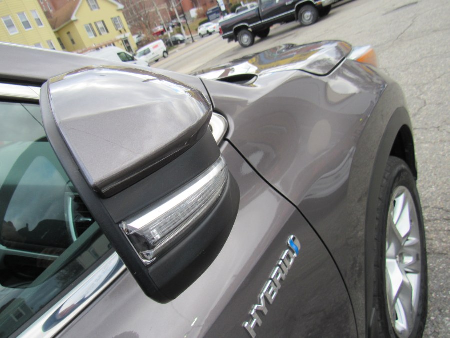 Used Toyota Highlander Hybrid Limited Platinum 2015 | Hilario's Auto Sales Inc.. Worcester, Massachusetts Used Toyota Highlander Hybrid Limited Platinum 2015 | Hilario's Auto Sales Inc.. Worcester, Massachusetts