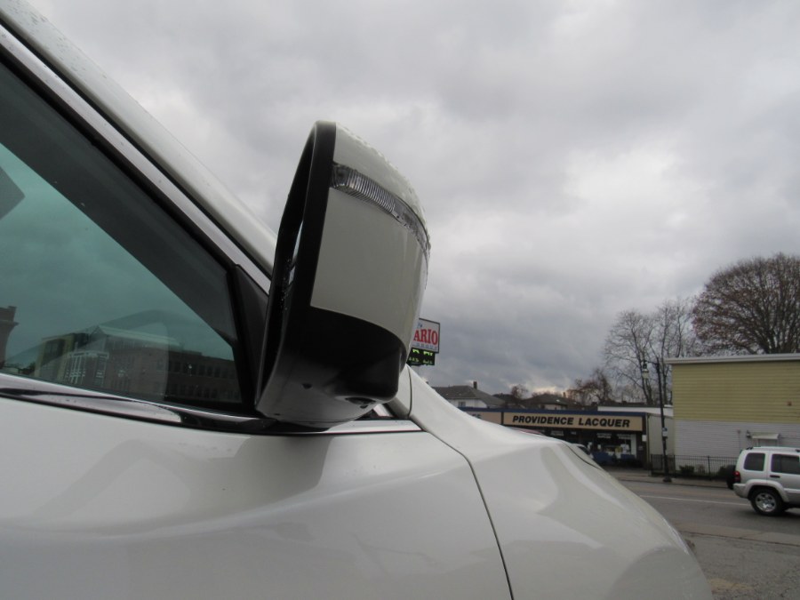 Used Nissan Rogue SL 2015 | Hilario's Auto Sales Inc.. Worcester, Massachusetts Used Nissan Rogue SL 2015 | Hilario's Auto Sales Inc.. Worcester, Massachusetts