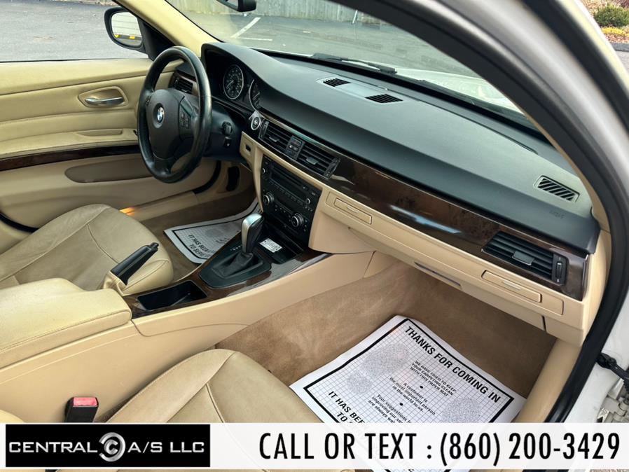 2011 BMW 3 Series 4dr Sdn 328i xDrive AWD, available for sale in East Windsor, Connecticut | Central A/S LLC. East Windsor, Connecticut 2011 BMW 3 Series 4dr Sdn 328i xDrive AWD, available for sale in East Windsor, Connecticut | Central A/S LLC. East Windsor, Connecticut