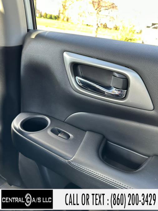 Used Nissan Pathfinder 4x4 Platinum 2017 | Central A/S LLC. East Windsor, Connecticut Used Nissan Pathfinder 4x4 Platinum 2017 | Central A/S LLC. East Windsor, Connecticut