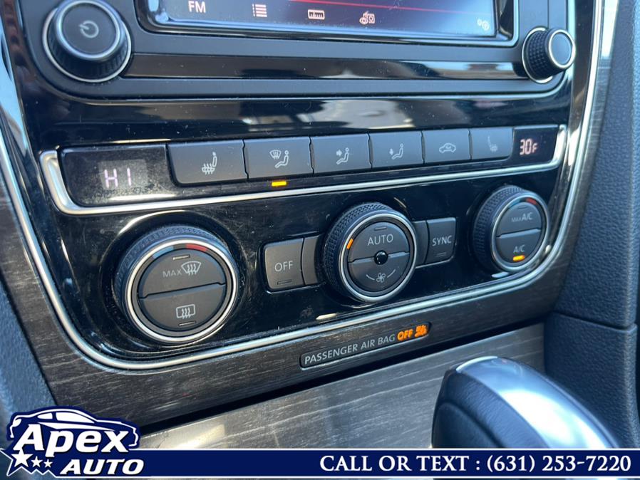 2018 Volkswagen Passat 2.0T SE w/Technology Auto, available for sale in Selden, New York | Apex Auto. Selden, New York 2018 Volkswagen Passat 2.0T SE w/Technology Auto, available for sale in Selden, New York | Apex Auto. Selden, New York