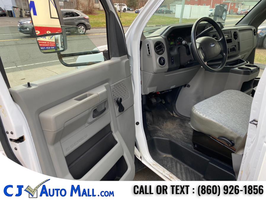 Used Ford E-Series Cutaway E-450 DRW 176" WB 2019 | CJ Auto Mall. Bristol, Connecticut Used Ford E-Series Cutaway E-450 DRW 176" WB 2019 | CJ Auto Mall. Bristol, Connecticut