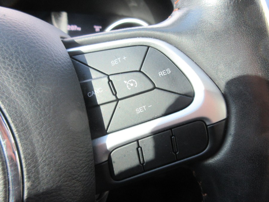 2021 Jeep Compass Latitude 4x4, available for sale in Linden, New Jersey | Route 27 Auto Mall. Linden, New Jersey 2021 Jeep Compass Latitude 4x4, available for sale in Linden, New Jersey | Route 27 Auto Mall. Linden, New Jersey
