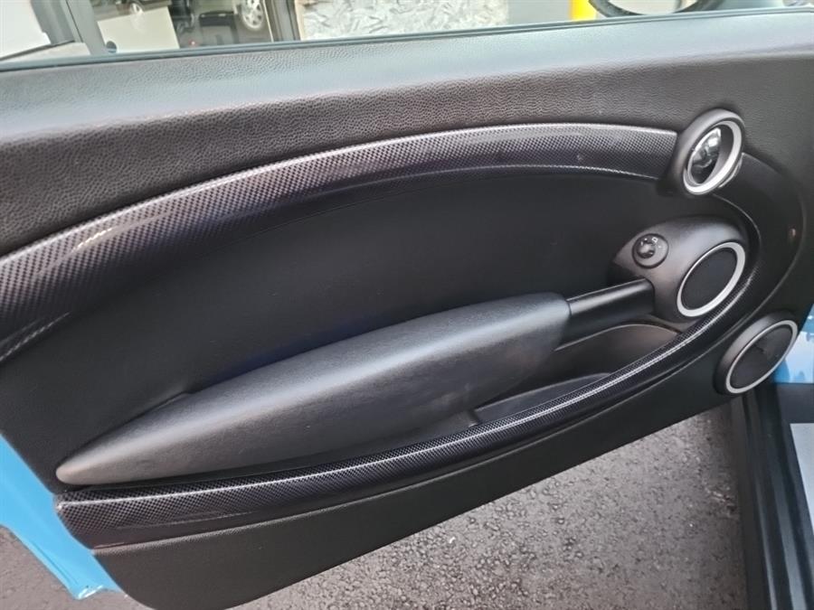 Used MINI Cooper Coupe 2dr S 2013 | L.I. Auto Gallery. Islip, New York Used MINI Cooper Coupe 2dr S 2013 | L.I. Auto Gallery. Islip, New York