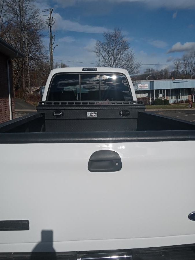 2006 Ford Super Duty F-250 Crew Cab 172" XLT 4WD, available for sale in New Britain, Connecticut | Supreme Automotive. New Britain, Connecticut 2006 Ford Super Duty F-250 Crew Cab 172" XLT 4WD, available for sale in New Britain, Connecticut | Supreme Automotive. New Britain, Connecticut
