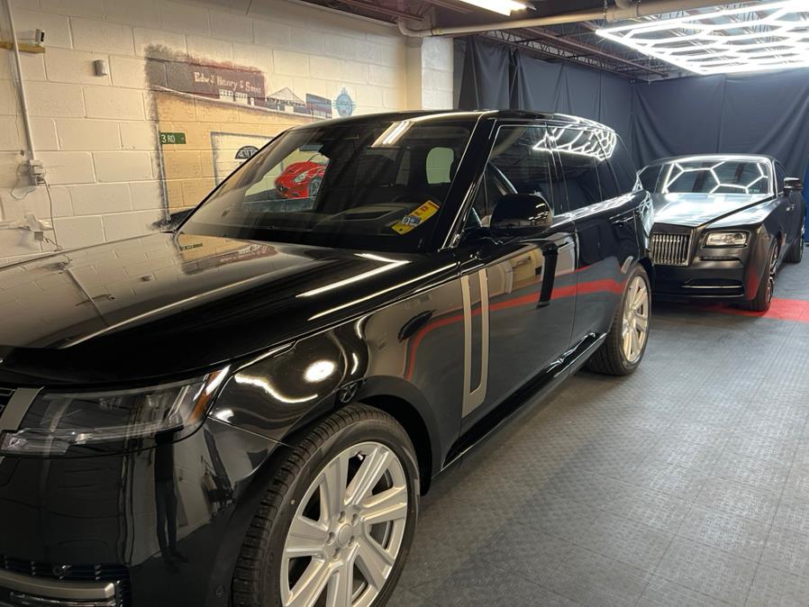 2021 Land Rover Range Rover P525 Westminster SWB, available for sale in Wilmington, Delaware | Car Plug Factory. Wilmington, Delaware 2021 Land Rover Range Rover P525 Westminster SWB, available for sale in Wilmington, Delaware | Car Plug Factory. Wilmington, Delaware