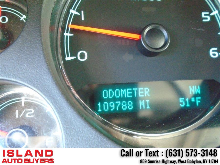 2013 GMC Yukon Denali AWD 4dr SUV, available for sale in West Babylon, New York | Island Auto Buyers. West Babylon, New York 2013 GMC Yukon Denali AWD 4dr SUV, available for sale in West Babylon, New York | Island Auto Buyers. West Babylon, New York