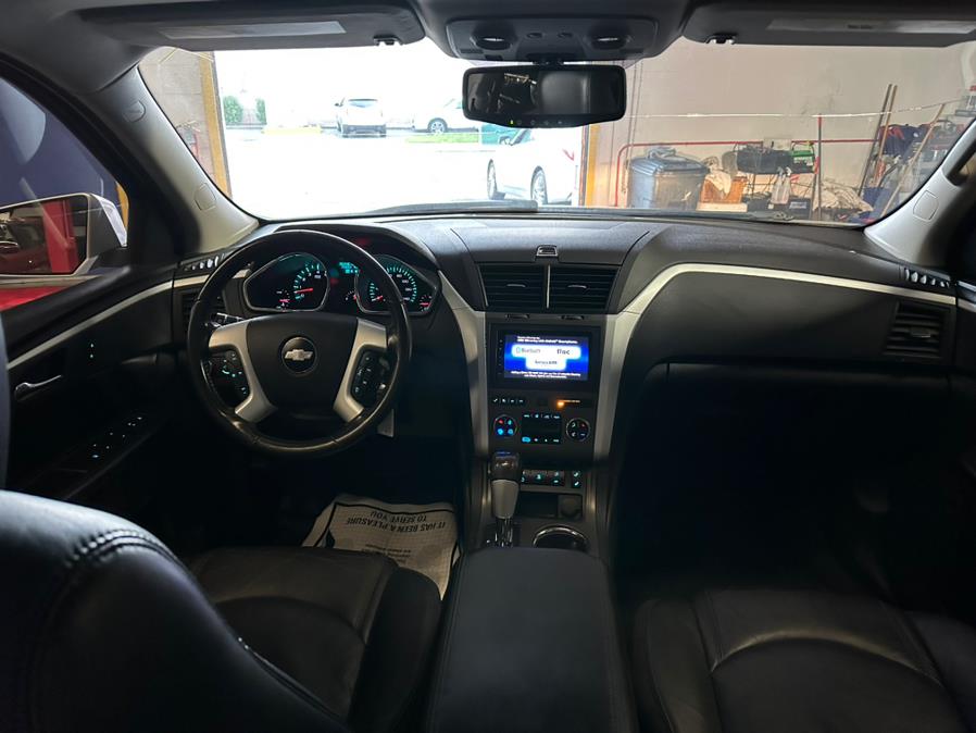 2010 Chevrolet Traverse AWD 4dr LT w/2LT, available for sale in West Babylon , New York | MP Motors Inc. West Babylon , New York 2010 Chevrolet Traverse AWD 4dr LT w/2LT, available for sale in West Babylon , New York | MP Motors Inc. West Babylon , New York