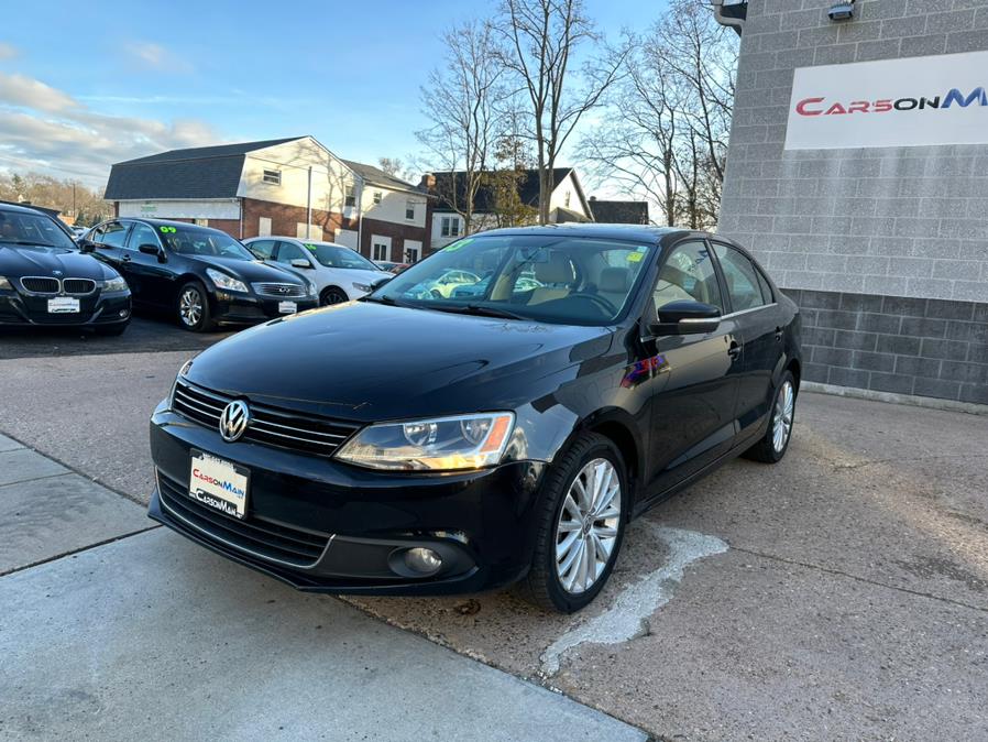 2013 Volkswagen Jetta Sedan 4dr Auto SEL w/Nav, available for sale in Manchester, Connecticut | Carsonmain LLC. Manchester, Connecticut 2013 Volkswagen Jetta Sedan 4dr Auto SEL w/Nav, available for sale in Manchester, Connecticut | Carsonmain LLC. Manchester, Connecticut