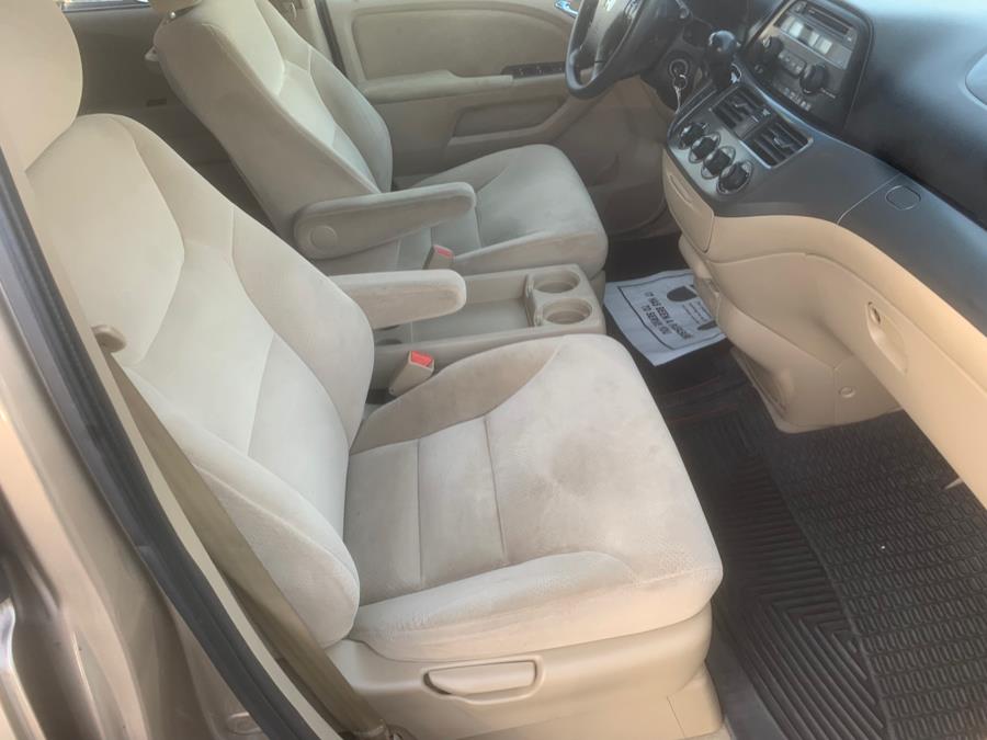2007 Honda Odyssey 5dr LX, available for sale in Taunton, Massachusetts | Rt 138 Auto Center Inc . Taunton, Massachusetts 2007 Honda Odyssey 5dr LX, available for sale in Taunton, Massachusetts | Rt 138 Auto Center Inc . Taunton, Massachusetts