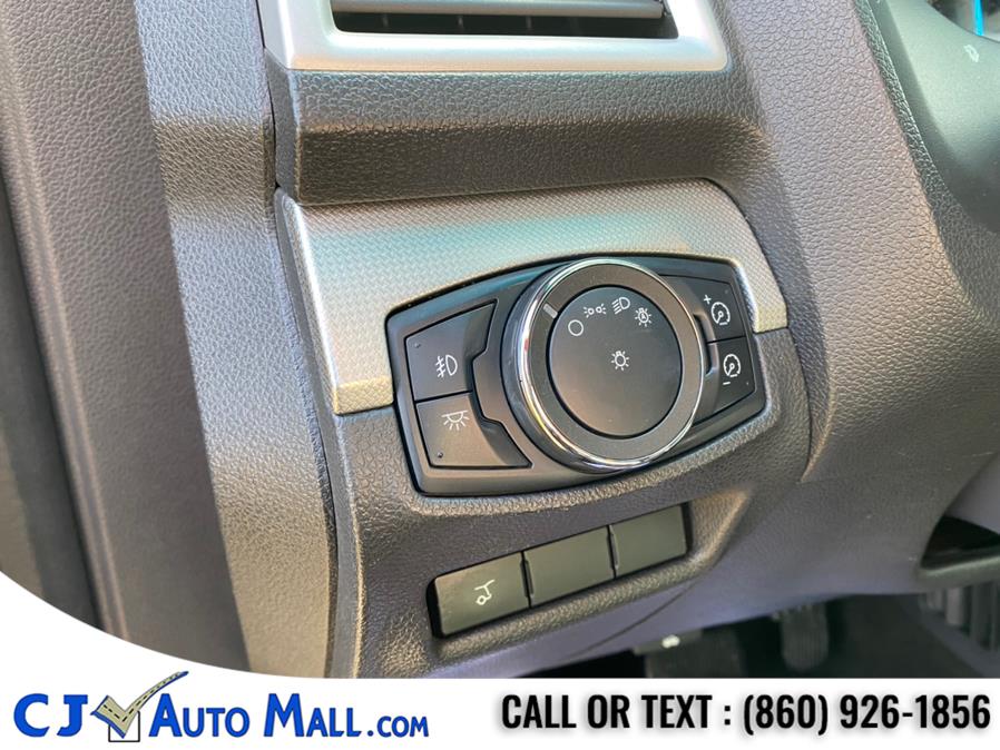 Used Ford Explorer 4WD 4dr XLT 2011 | CJ Auto Mall. Bristol, Connecticut Used Ford Explorer 4WD 4dr XLT 2011 | CJ Auto Mall. Bristol, Connecticut