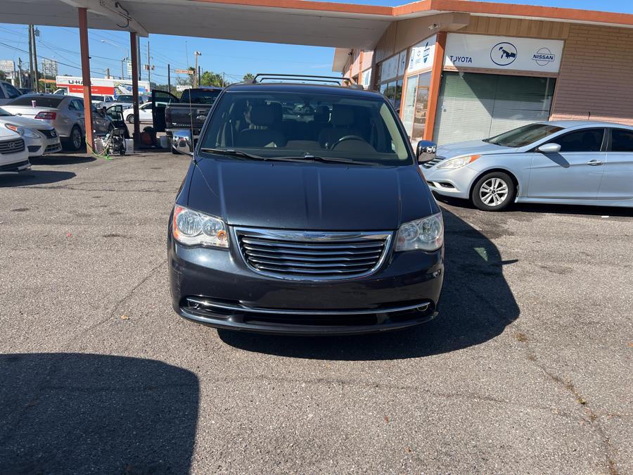 Used Chrysler Town & Country 4dr Wgn Touring-L 2014 | Central florida Auto Trader. Kissimmee, Florida Used Chrysler Town & Country 4dr Wgn Touring-L 2014 | Central florida Auto Trader. Kissimmee, Florida