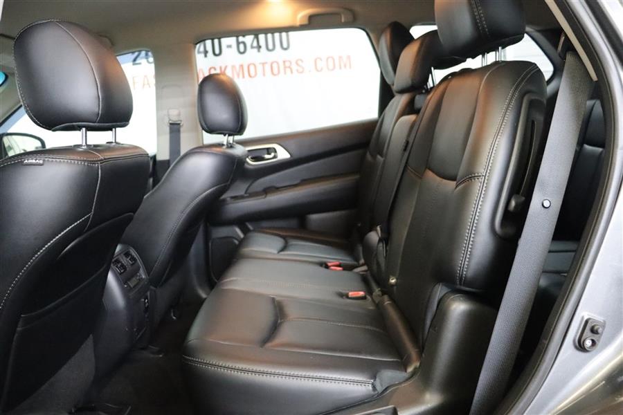 2015 Nissan Pathfinder SL, available for sale in Paterson, New Jersey | Fast Track Motors. Paterson, New Jersey 2015 Nissan Pathfinder SL, available for sale in Paterson, New Jersey | Fast Track Motors. Paterson, New Jersey