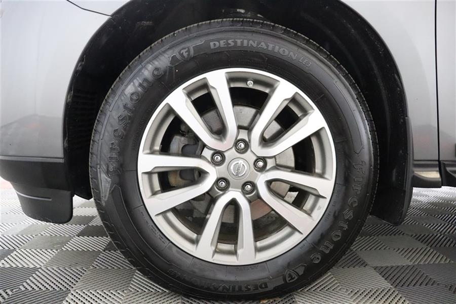 2015 Nissan Pathfinder SL, available for sale in Paterson, New Jersey | Fast Track Motors. Paterson, New Jersey 2015 Nissan Pathfinder SL, available for sale in Paterson, New Jersey | Fast Track Motors. Paterson, New Jersey