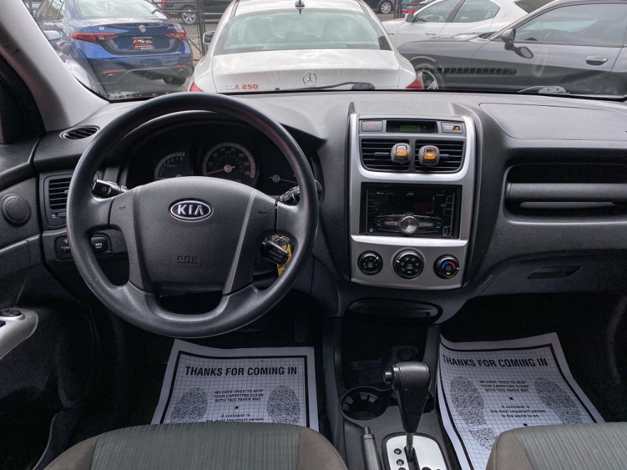 2010 Kia Sportage 4WD 4dr V6 Auto LX, available for sale in Newark, New Jersey | RT Auto Center LLC. Newark, New Jersey 2010 Kia Sportage 4WD 4dr V6 Auto LX, available for sale in Newark, New Jersey | RT Auto Center LLC. Newark, New Jersey