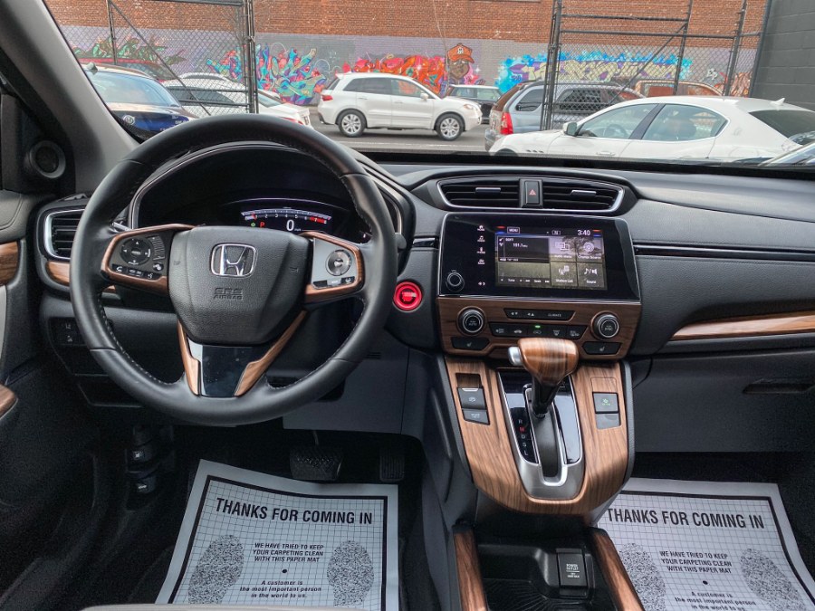 2017 Honda CR-V EX-L AWD w/Navi, available for sale in Newark, New Jersey | RT Auto Center LLC. Newark, New Jersey 2017 Honda CR-V EX-L AWD w/Navi, available for sale in Newark, New Jersey | RT Auto Center LLC. Newark, New Jersey