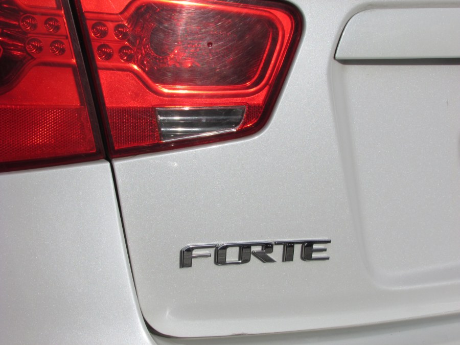 2012 Kia Forte 4dr Sdn Auto EX, available for sale in East Windsor, Connecticut | United Auto Sales of E Windsor, Inc. East Windsor, Connecticut 2012 Kia Forte 4dr Sdn Auto EX, available for sale in East Windsor, Connecticut | United Auto Sales of E Windsor, Inc. East Windsor, Connecticut