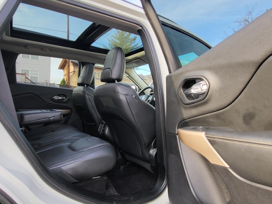2018 Jeep Cherokee Limited 4x4, available for sale in Newark, New Jersey | Champion Auto Sales. Newark, New Jersey 2018 Jeep Cherokee Limited 4x4, available for sale in Newark, New Jersey | Champion Auto Sales. Newark, New Jersey