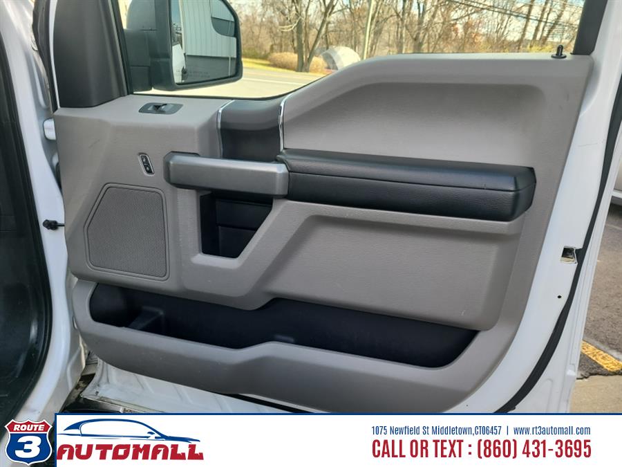 2016 Ford F-150 4WD Reg Cab 141" XLT, available for sale in Middletown, Connecticut | RT 3 AUTO MALL LLC. Middletown, Connecticut 2016 Ford F-150 4WD Reg Cab 141" XLT, available for sale in Middletown, Connecticut | RT 3 AUTO MALL LLC. Middletown, Connecticut