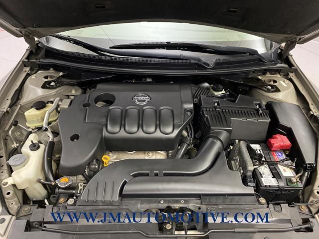 2011 Nissan Altima 4dr Sdn I4 CVT 2.5 SL, available for sale in Naugatuck, Connecticut | J&M Automotive Sls&Svc LLC. Naugatuck, Connecticut 2011 Nissan Altima 4dr Sdn I4 CVT 2.5 SL, available for sale in Naugatuck, Connecticut | J&M Automotive Sls&Svc LLC. Naugatuck, Connecticut