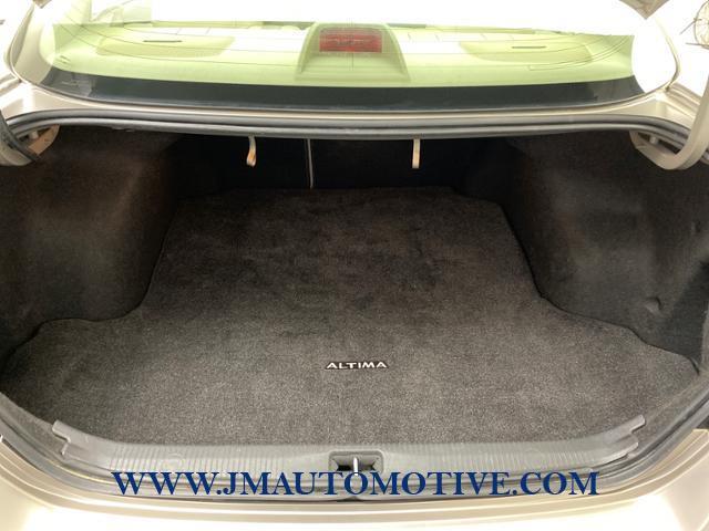 2011 Nissan Altima 4dr Sdn I4 CVT 2.5 SL, available for sale in Naugatuck, Connecticut | J&M Automotive Sls&Svc LLC. Naugatuck, Connecticut 2011 Nissan Altima 4dr Sdn I4 CVT 2.5 SL, available for sale in Naugatuck, Connecticut | J&M Automotive Sls&Svc LLC. Naugatuck, Connecticut