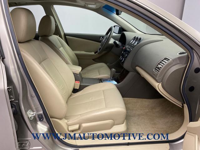 2011 Nissan Altima 4dr Sdn I4 CVT 2.5 SL, available for sale in Naugatuck, Connecticut | J&M Automotive Sls&Svc LLC. Naugatuck, Connecticut 2011 Nissan Altima 4dr Sdn I4 CVT 2.5 SL, available for sale in Naugatuck, Connecticut | J&M Automotive Sls&Svc LLC. Naugatuck, Connecticut