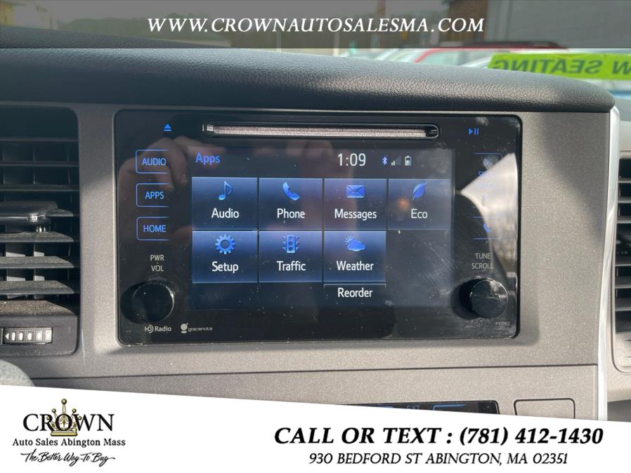 2015 Toyota Sienna 5dr 7-Pass Van LE FWD Mobility (Natl), available for sale in Abington, Massachusetts | Crown Auto Sales. Abington, Massachusetts 2015 Toyota Sienna 5dr 7-Pass Van LE FWD Mobility (Natl), available for sale in Abington, Massachusetts | Crown Auto Sales. Abington, Massachusetts