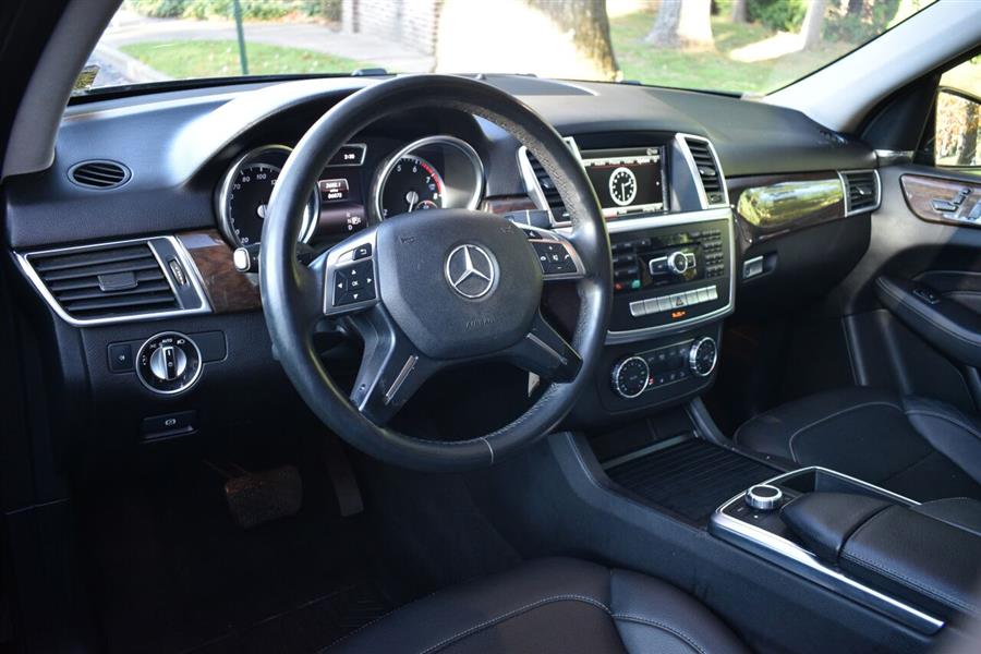 2015 Mercedes-benz M-class ML 350 4MATIC AWD 4dr SUV, available for sale in Great Neck, New York | Camy Cars. Great Neck, New York 2015 Mercedes-benz M-class ML 350 4MATIC AWD 4dr SUV, available for sale in Great Neck, New York | Camy Cars. Great Neck, New York