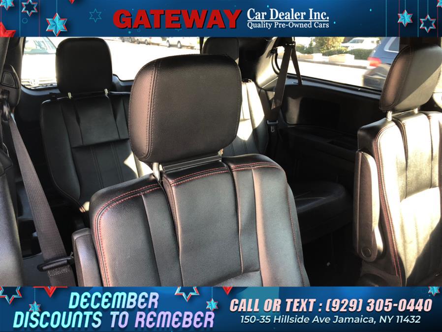 2019 Dodge Grand Caravan GT Wagon, available for sale in Jamaica, New York | Gateway Car Dealer Inc. Jamaica, New York 2019 Dodge Grand Caravan GT Wagon, available for sale in Jamaica, New York | Gateway Car Dealer Inc. Jamaica, New York