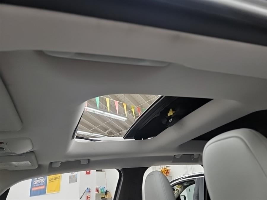 2016 Jeep Renegade 4WD 4dr Limited, available for sale in West Haven, Connecticut | Auto Fair Inc.. West Haven, Connecticut 2016 Jeep Renegade 4WD 4dr Limited, available for sale in West Haven, Connecticut | Auto Fair Inc.. West Haven, Connecticut